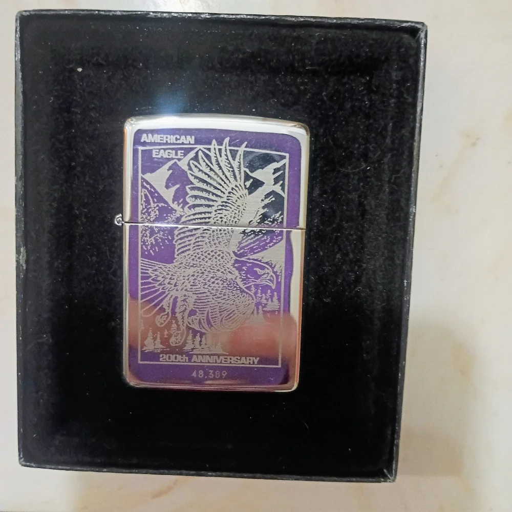 American Eagle 200th Anniversary Lighter - Picture 5 of 5